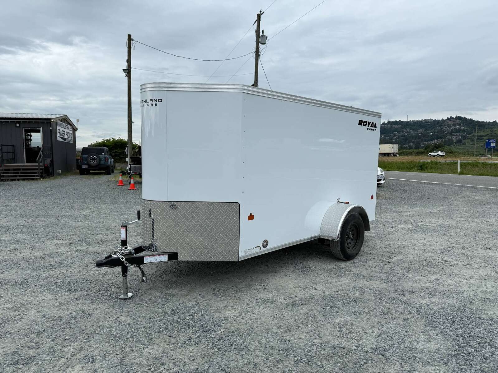 Photo of 2026 Royal Cargo 5x10 Cargo Enclosed Trailer V Nose Ramp Door White 2900lb GVW