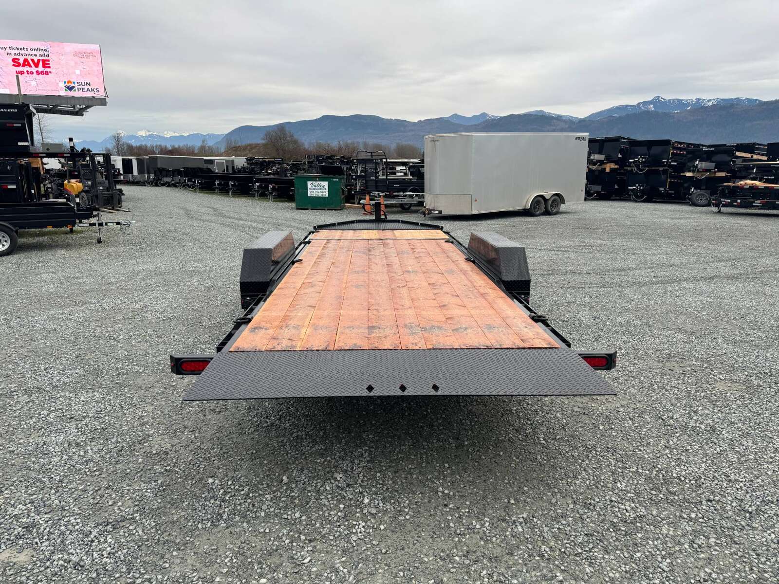 Photo of 2026 Southland Tilt Deck 16+4 Flatdeck Equipment Trailer 17,000lb GVW