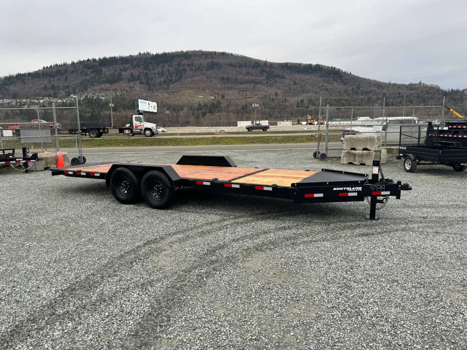 Photo of 2026 Southland Tilt Deck 16+4 Flatdeck Equipment Trailer 17,000lb GVW
