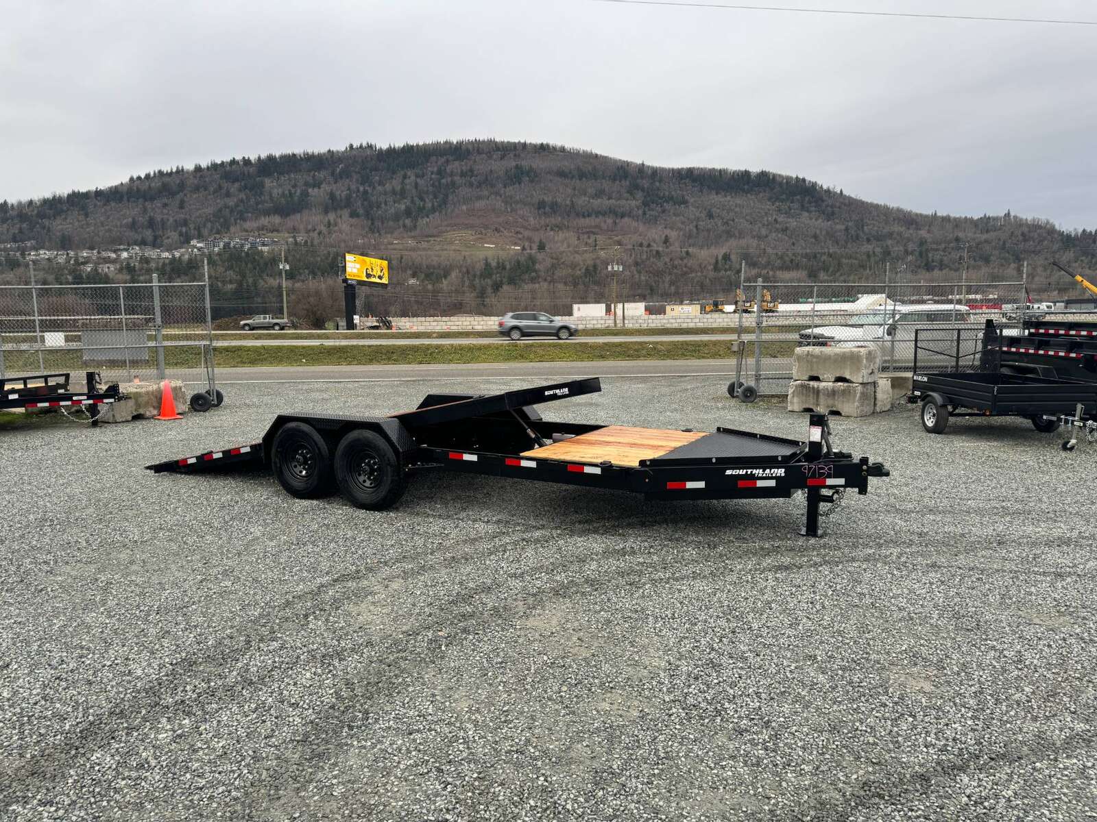Photo of 2026 Southland Tilt Deck 16+4 Flatdeck Equipment Trailer 17,000lb GVW