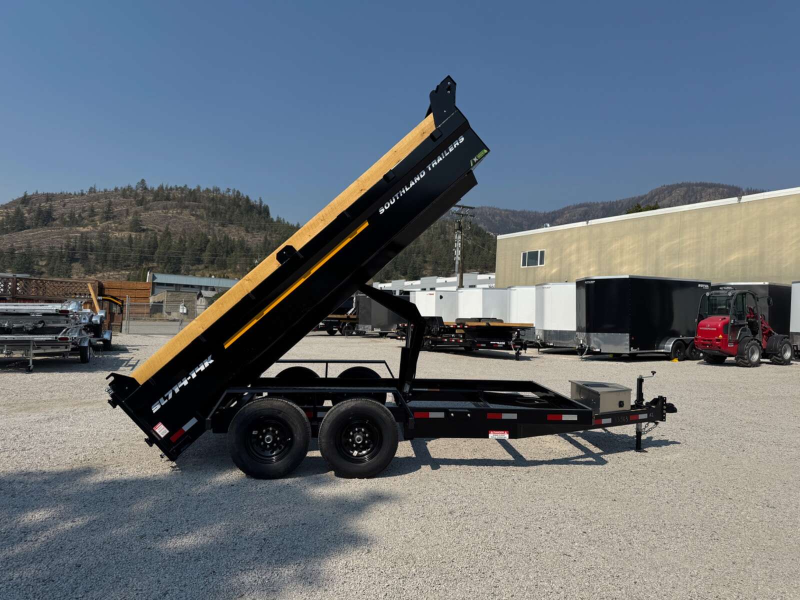 Photo of 2026 Southland 7x14 Dump Trailer 15,400lbs GVW with Tarp And Ramps (SL714-14K)