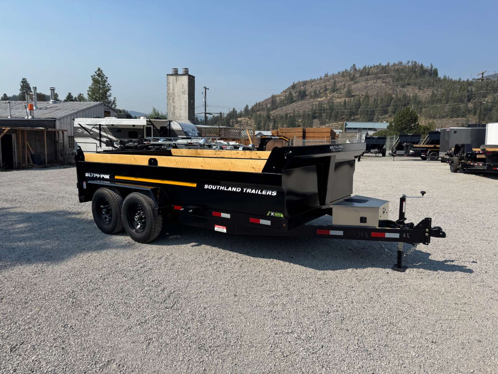 Photo of 2026 Southland 7x14 Dump Trailer 15,400lbs GVW with Tarp And Ramps (SL714-14K)