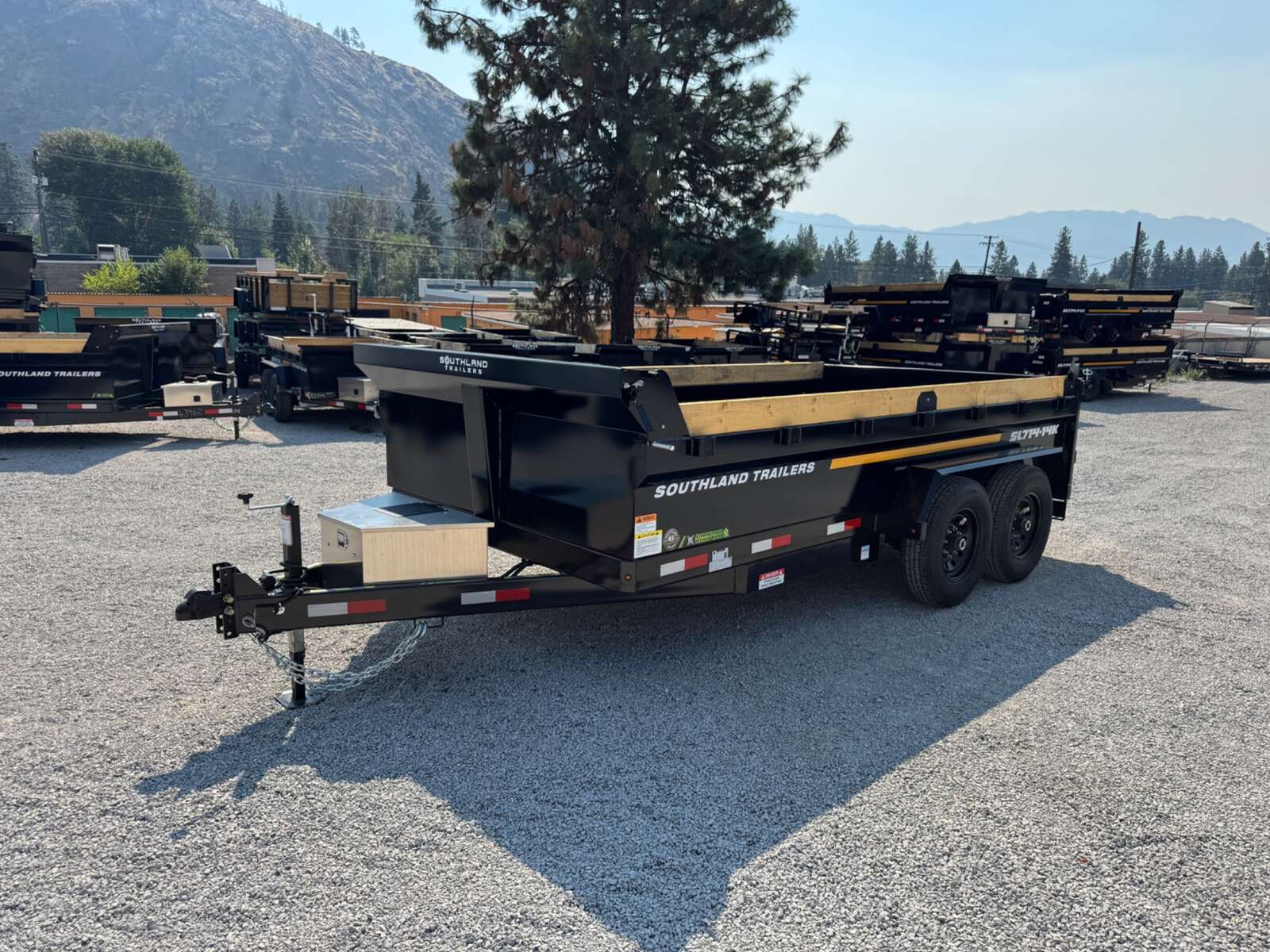 Photo of 2026 Southland 7x14 Dump Trailer 15,400lbs GVW with Tarp And Ramps (SL714-14K)