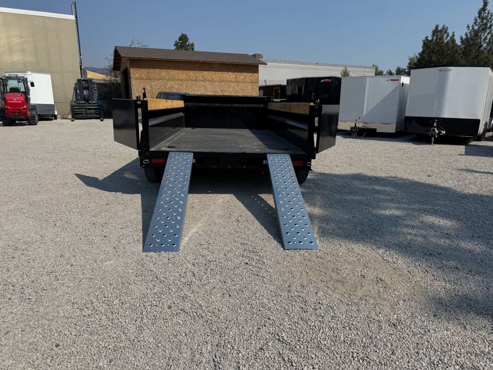 Photo of 2026 Southland 7x14 Dump Trailer 15,400lbs GVW with Tarp And Ramps (SL714-14K)