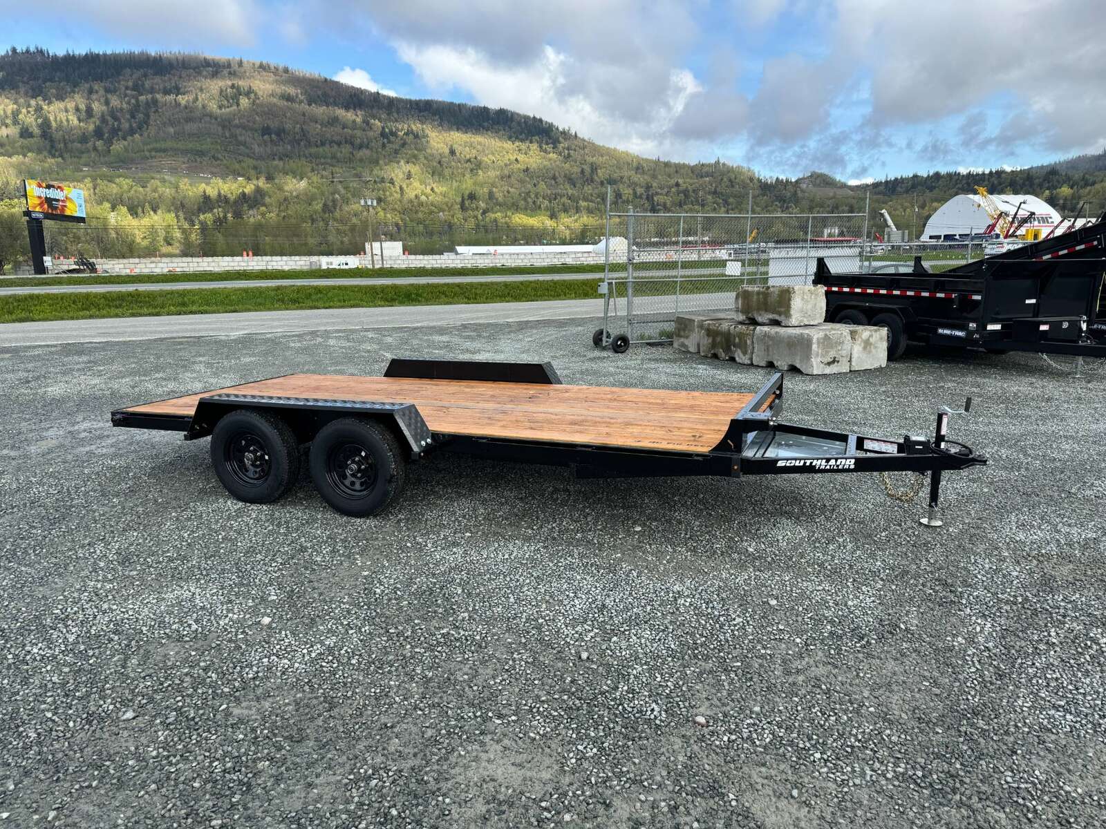Photo of 2026 Southland 7x16 Flat Deck Car Hauler Trailer 8000lb GVW w/ Ramps