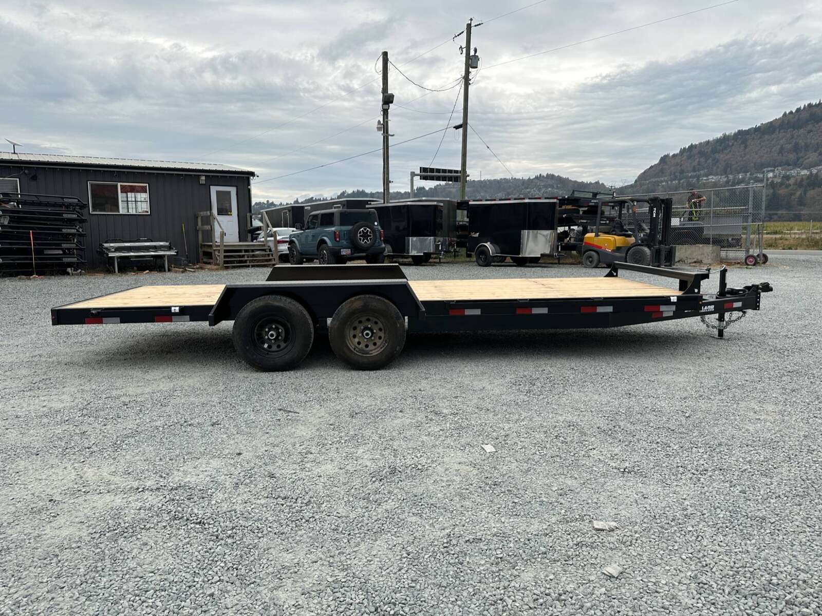 Photo of 2026 Southland 7X20 11,400LB GVW Equipment / Car Trailer Flat deck Slide In Ramps