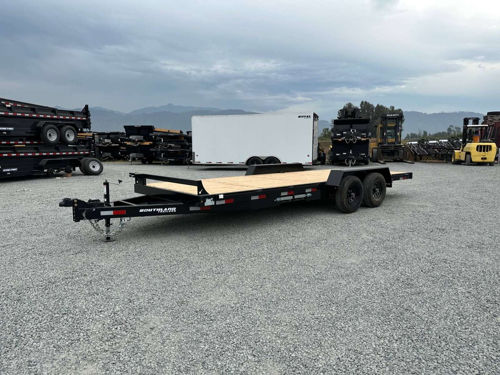 Photo of 2026 Southland 7X20 11,400LB GVW Equipment / Car Trailer Flat deck Slide In Ramps