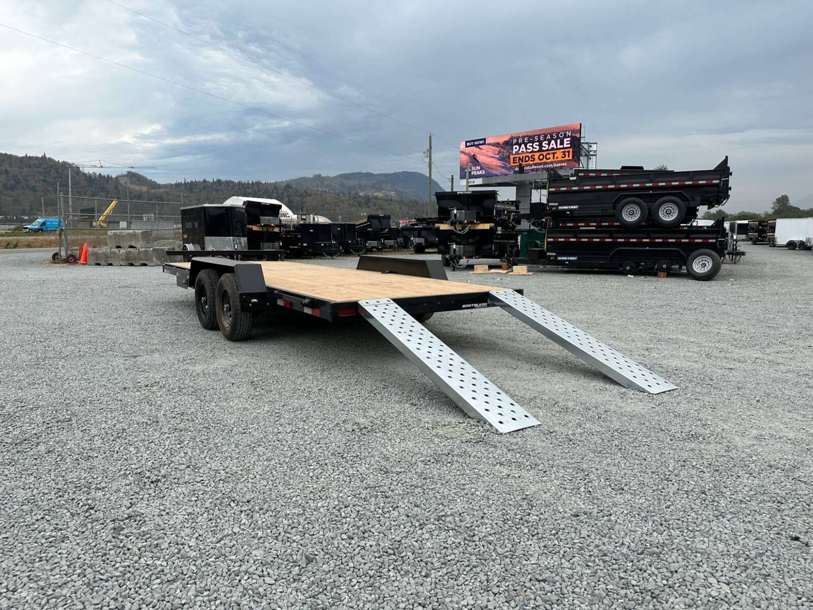 Photo of 2026 Southland 7X20 11,400LB GVW Equipment / Car Trailer Flat deck Slide In Ramps