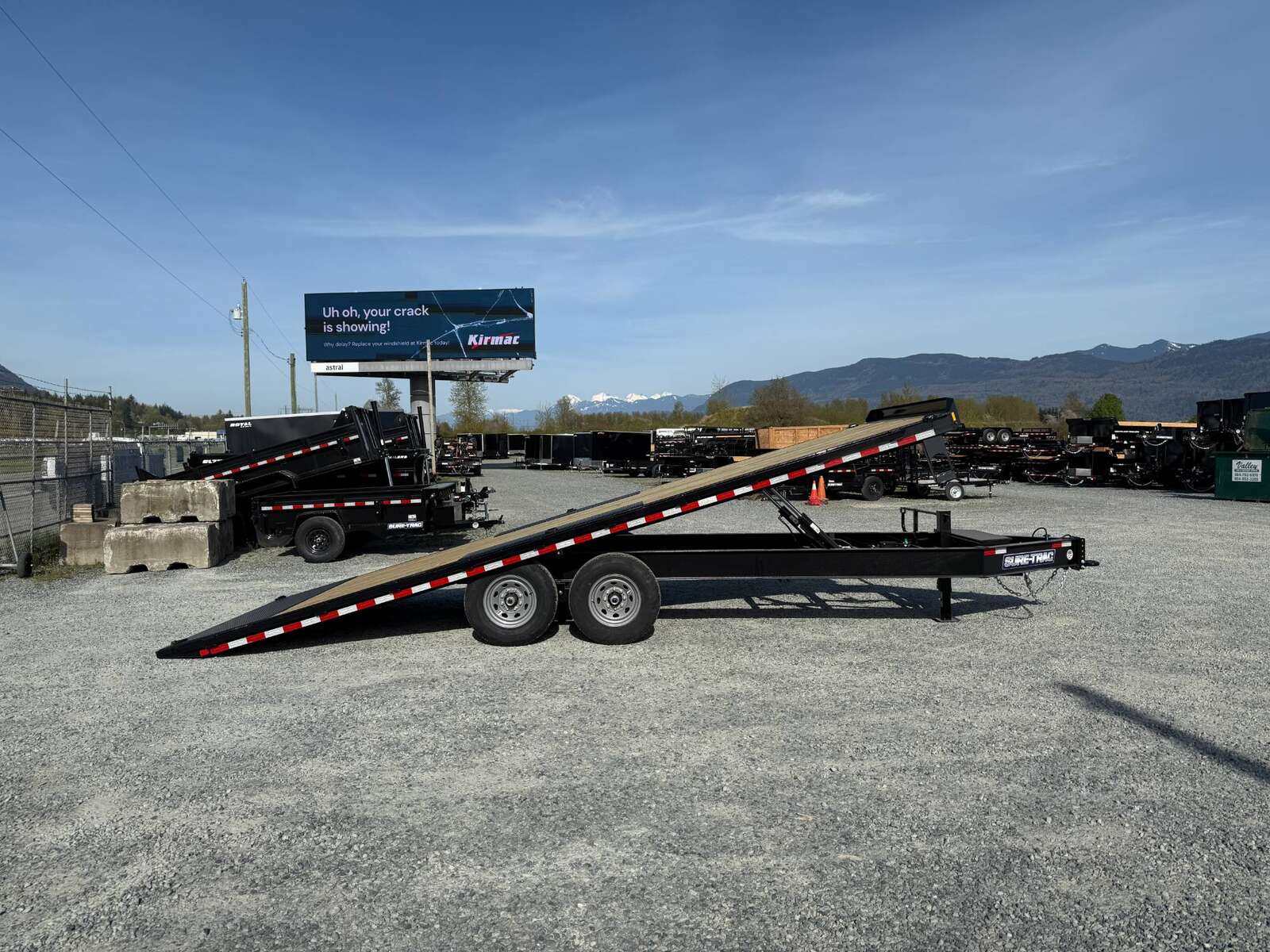 Photo of 2025 Suretrac 8.5x22ft Deck Over Power Tilt Equipment Trailer 15,000lb GVW