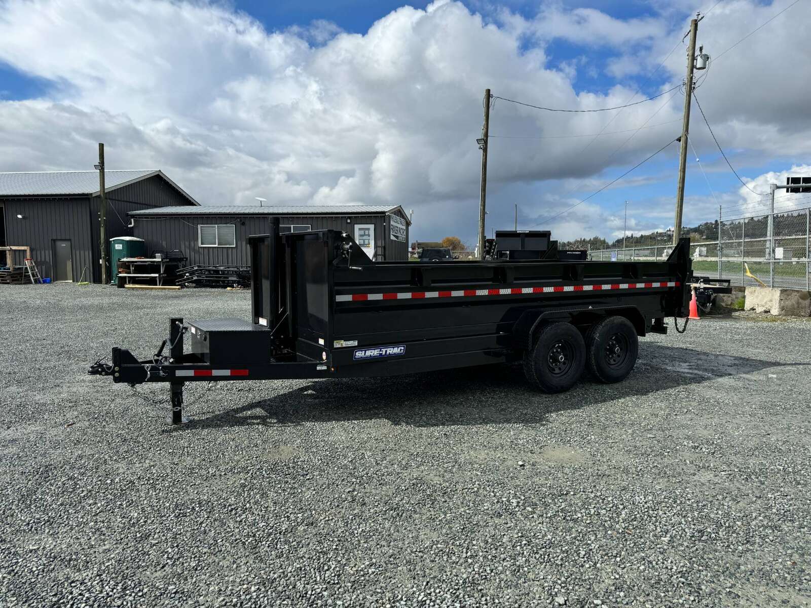 Photo of New 2024 Suretrac 7x16 Telescopic Hoist Dump Trailer 15,500lbs GVW w/ Ramps and Tarp