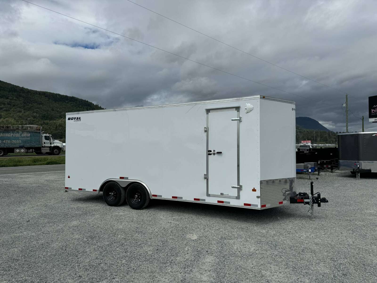Photo of 2026 Royal Cargo 8.5x20 +V Nose 11,400lb Cargo / Enclosed Trailer Car Hauler Extra Height Ramp Door White
