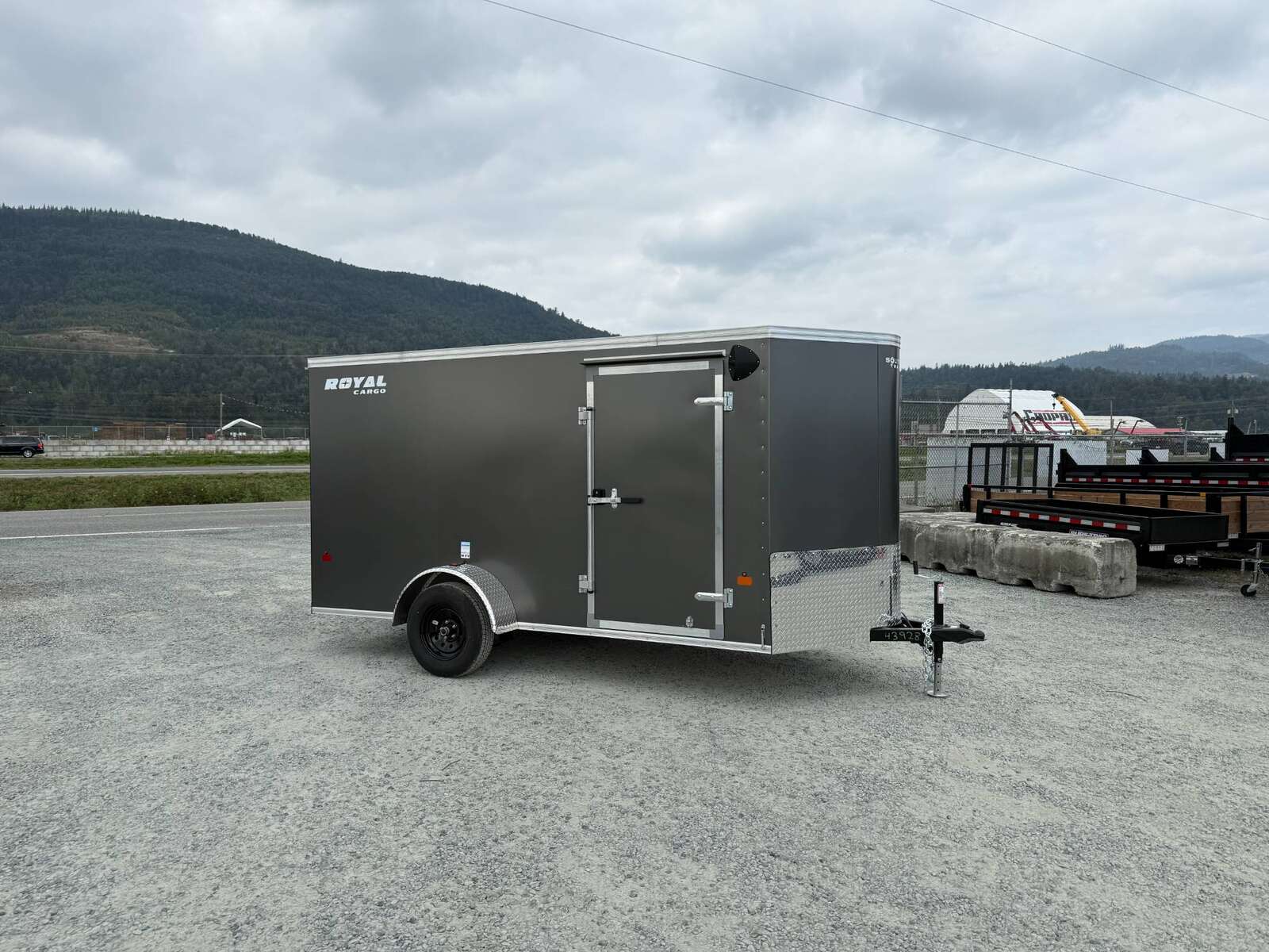 Photo of 2026 Royal Cargo 6x12 V Nose Cargo / Enclosed Trailer Ramp Door Charcoal Grey 2999lb GVW