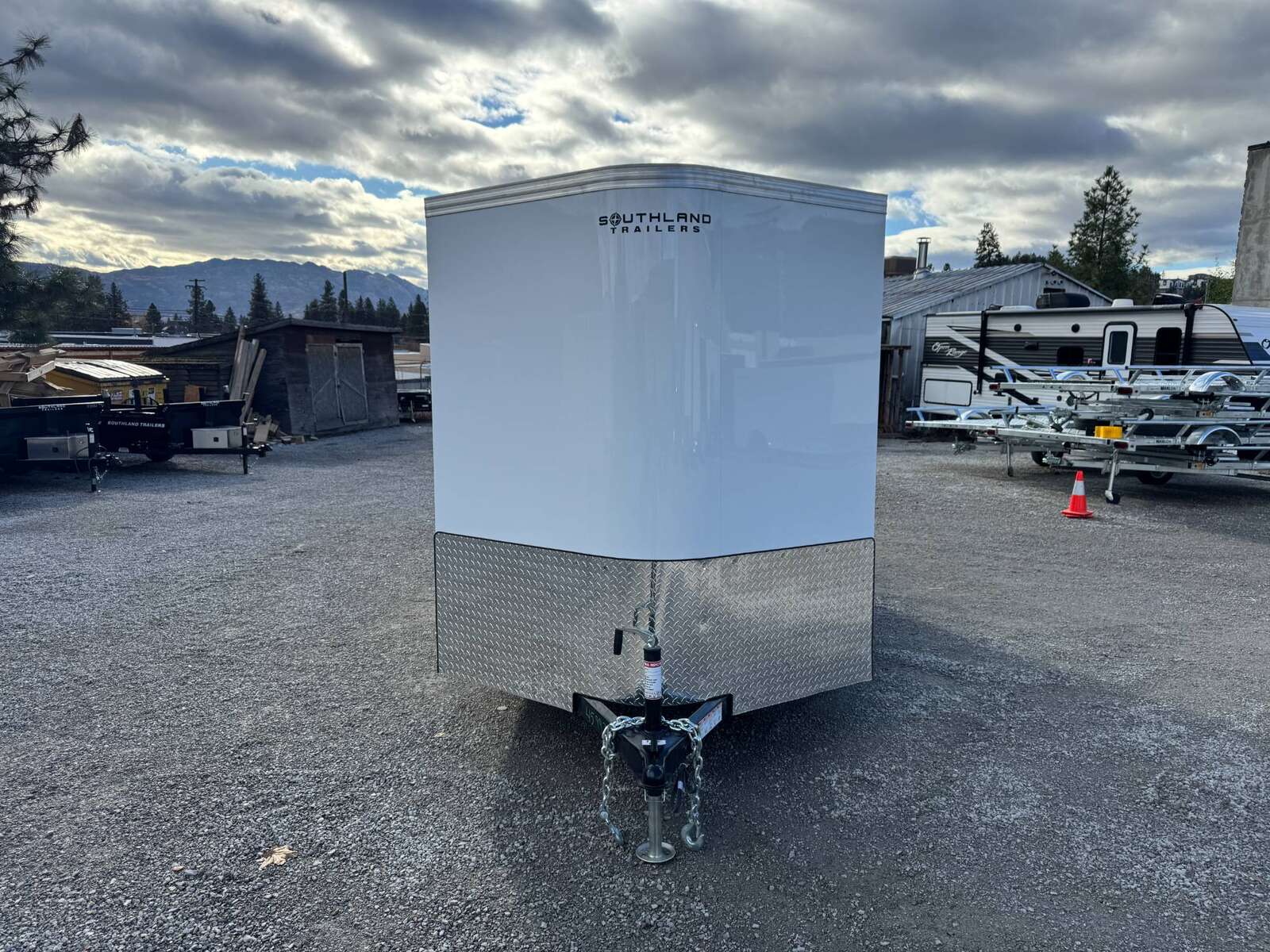 Photo of 2026 Royal Cargo 6x12 V Nose Cargo / Enclosed Trailer Ramp Door White 2999lb GVW