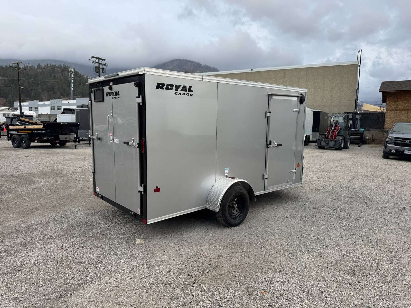 Photo of 2026 Royal Cargo 6x12 V Nose Cargo / Enclosed Trailer Ramp Door Silver 2999lb GVW