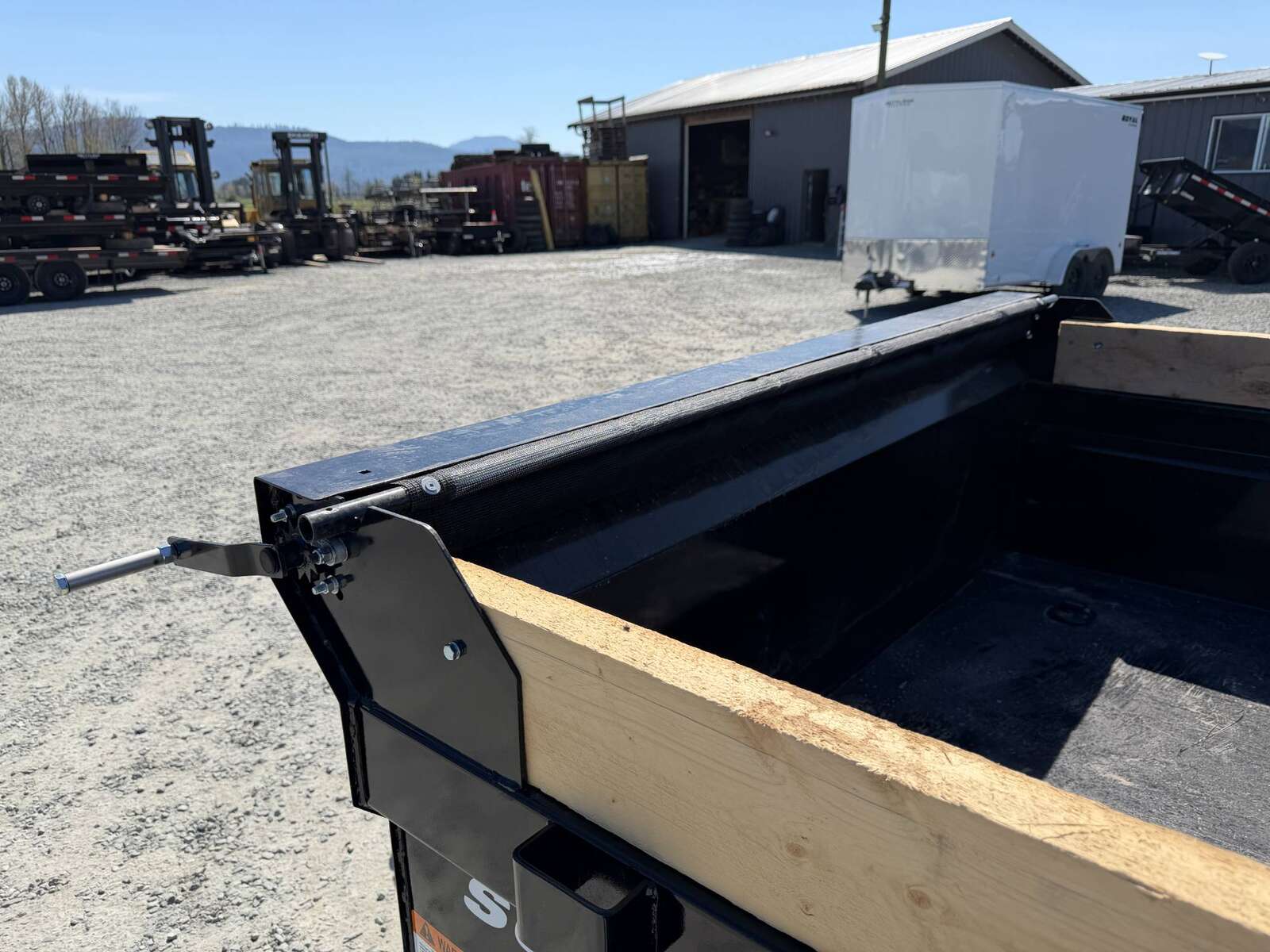 Photo of 2026 Southland 6x10 Dump Trailer 11,400lb GVW w/ Tarp & Ramps