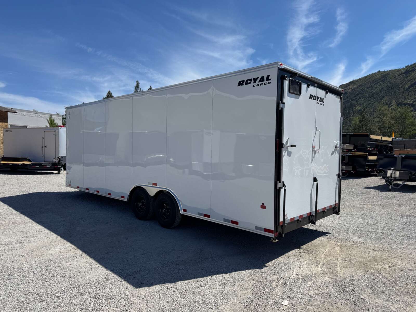 Photo of 2026 Royal Cargo 8.5x24 V Nose Car Hauler Cargo / Enclosed Trailer 11,400lb GVW White Ramp Door Extra Height (GSR)