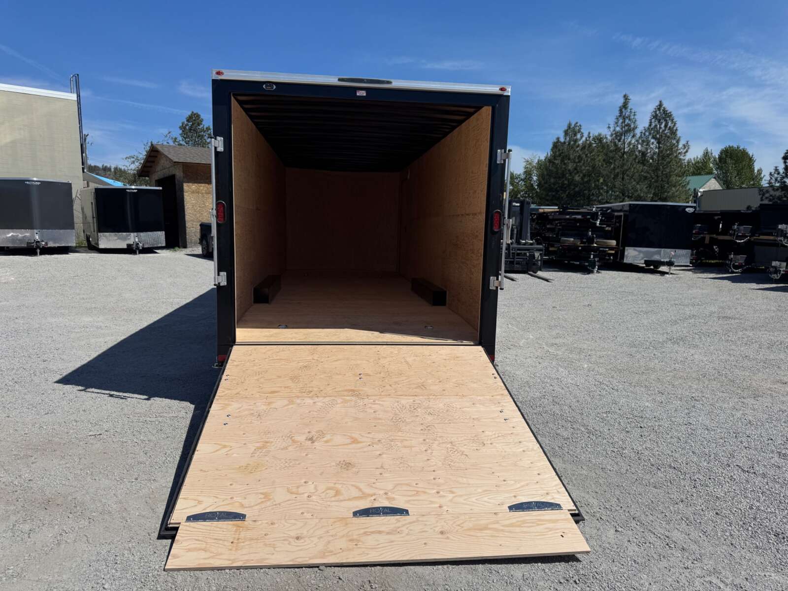 Photo of 2026 Royal Cargo 8.5x24 V Nose Car Hauler Cargo / Enclosed Trailer 11,400lb GVW White Ramp Door Extra Height (GSR)