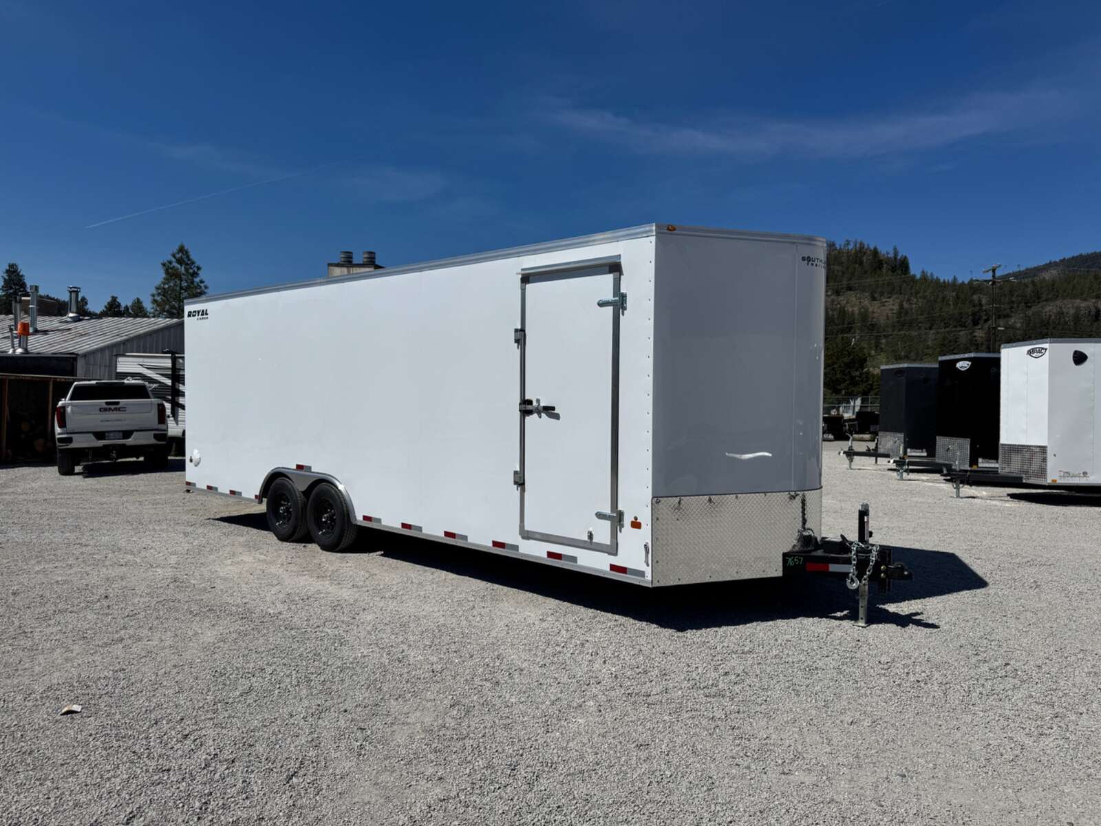 Photo of 2026 Royal Cargo 8.5x24 V Nose Car Hauler Cargo / Enclosed Trailer 11,400lb GVW White Ramp Door Extra Height (GSR)