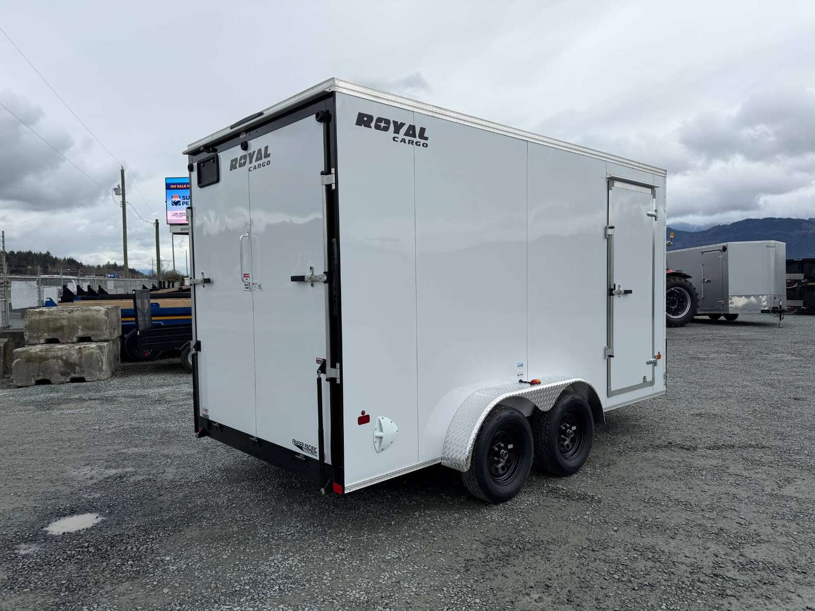 Photo of 2026 Royal Cargo 7X14 V Nose 7700LB GVW RAMP DOOR White Enclosed Cargo Trailer Extra Tall (GSR)