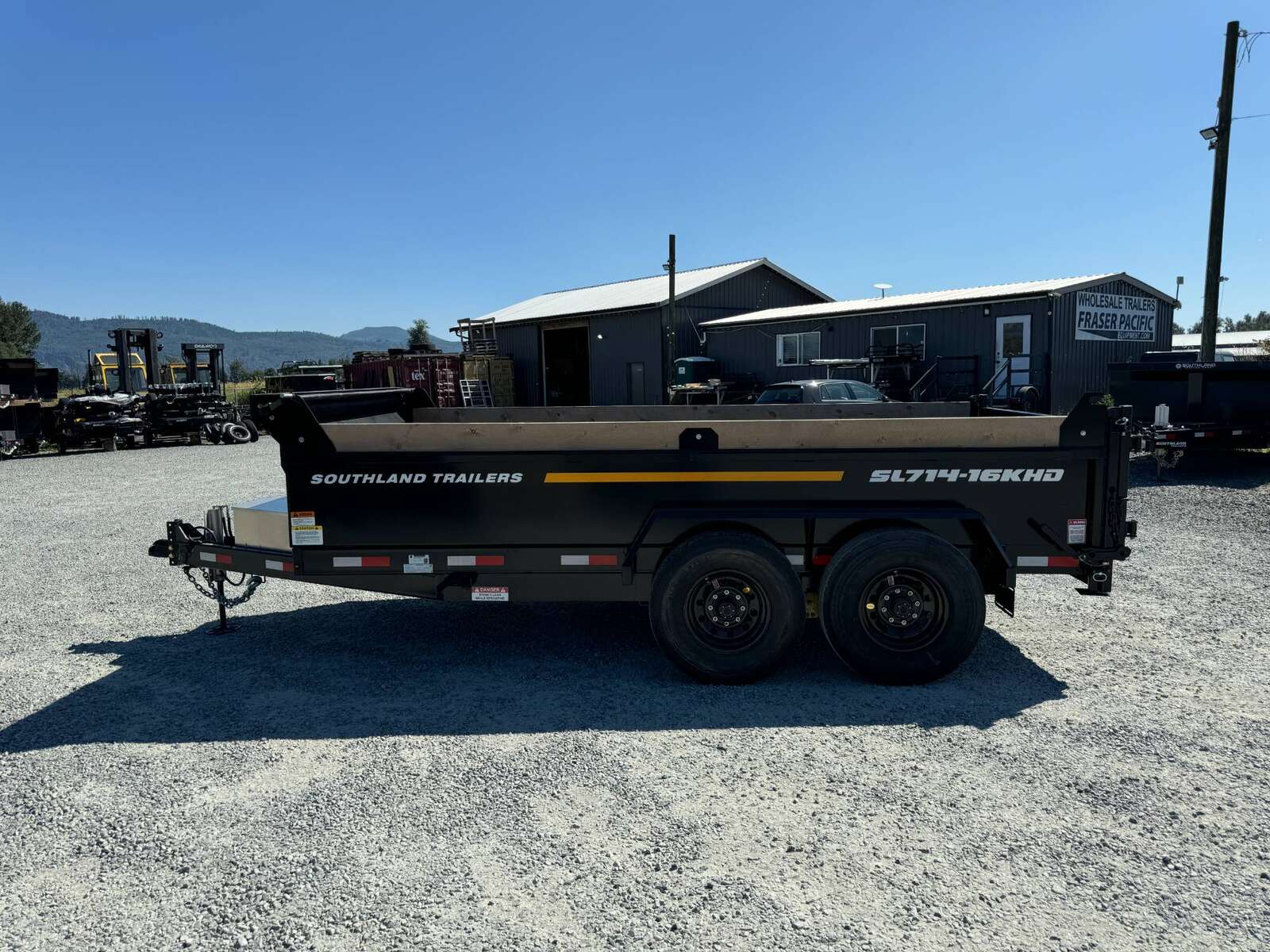 Photo of 2026 Southland Trailers 7x14 Dump Trailer HD 17,000lbs GVW w/ Hydraulic Front Jack & 3/16" Floor (SL714-16KHD)