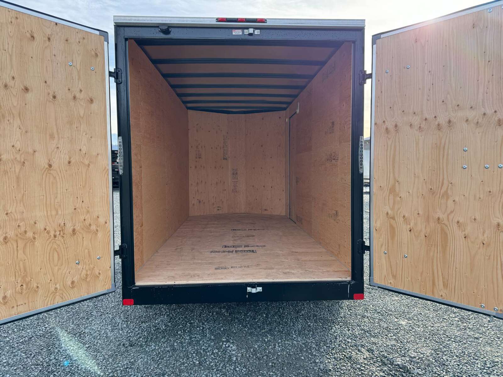 Photo of 2026 Royal Cargo 7X14 V Nose 7700LB GVW BARN DOORS WHITE Enclosed Trailer Extra Tall