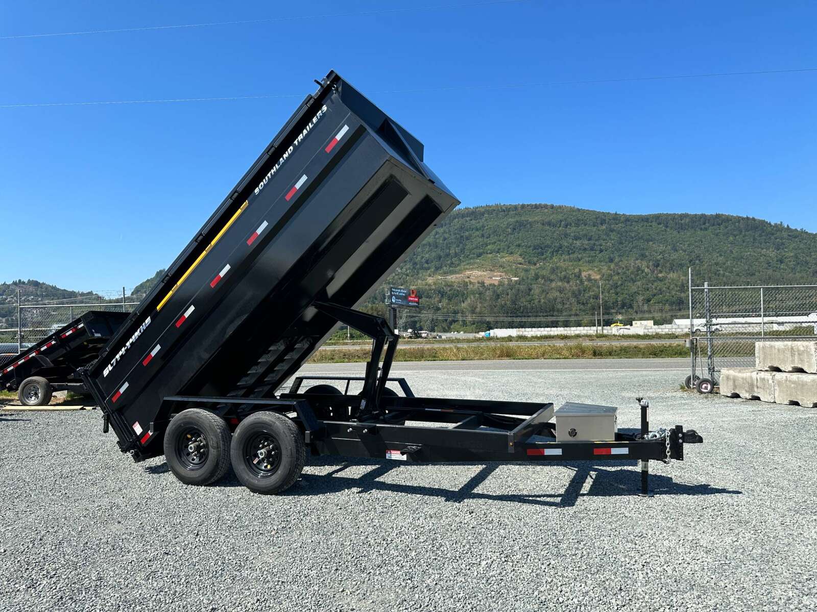 Photo of 2026 Southland 7x14 High Side Dump Trailer 15,400lb GVW w/ Tarp & Ramps