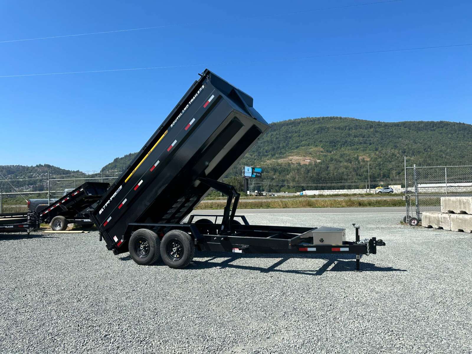 Photo of 2026 Southland 7x14 High Side Dump Trailer 15,400lb GVW w/ Tarp & Ramps