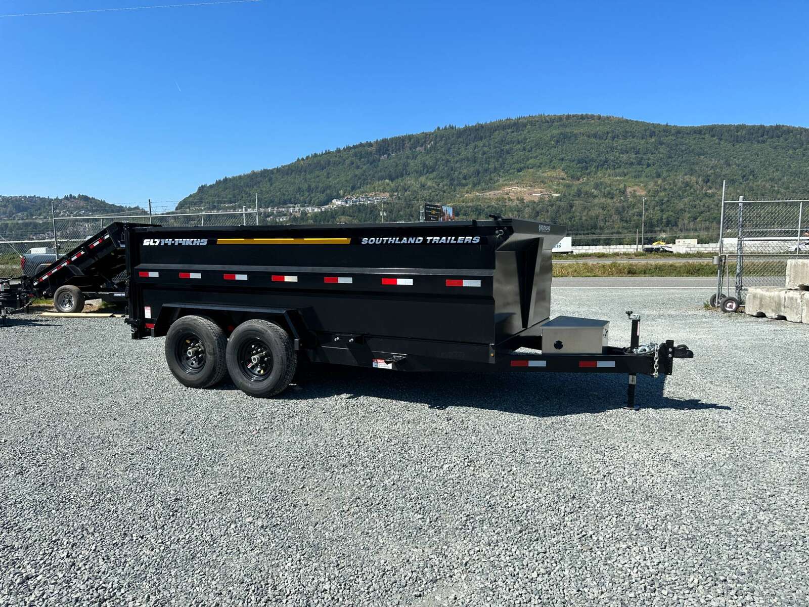 Photo of 2026 Southland 7x14 High Side Dump Trailer 15,400lb GVW w/ Tarp & Ramps