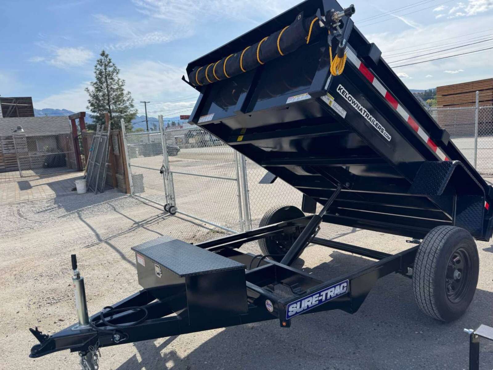 Photo of 2025 Suretrac 5x8 Dump Trailer w/ Tarp 5000lb GVW Utility
