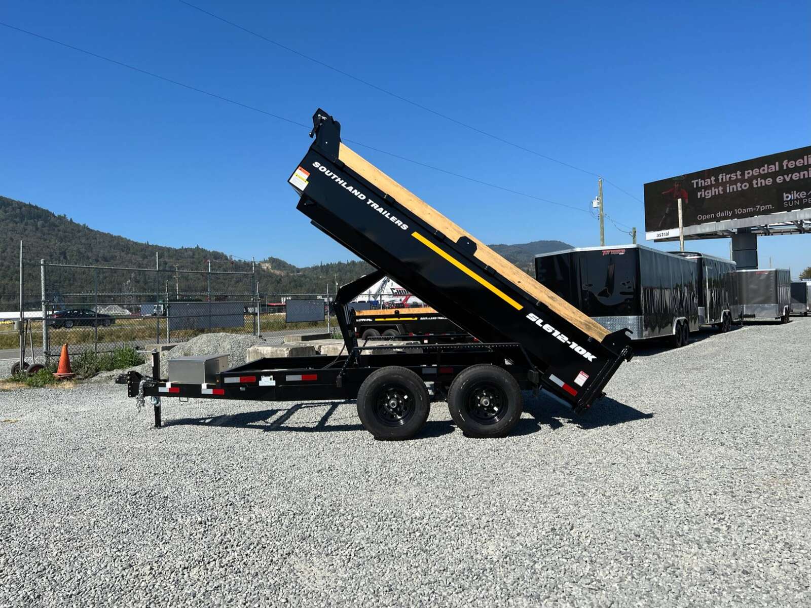 Photo of 2026 Southland 6X12 Dump Trailer 11,400LB GVW with Tarp and Ramps