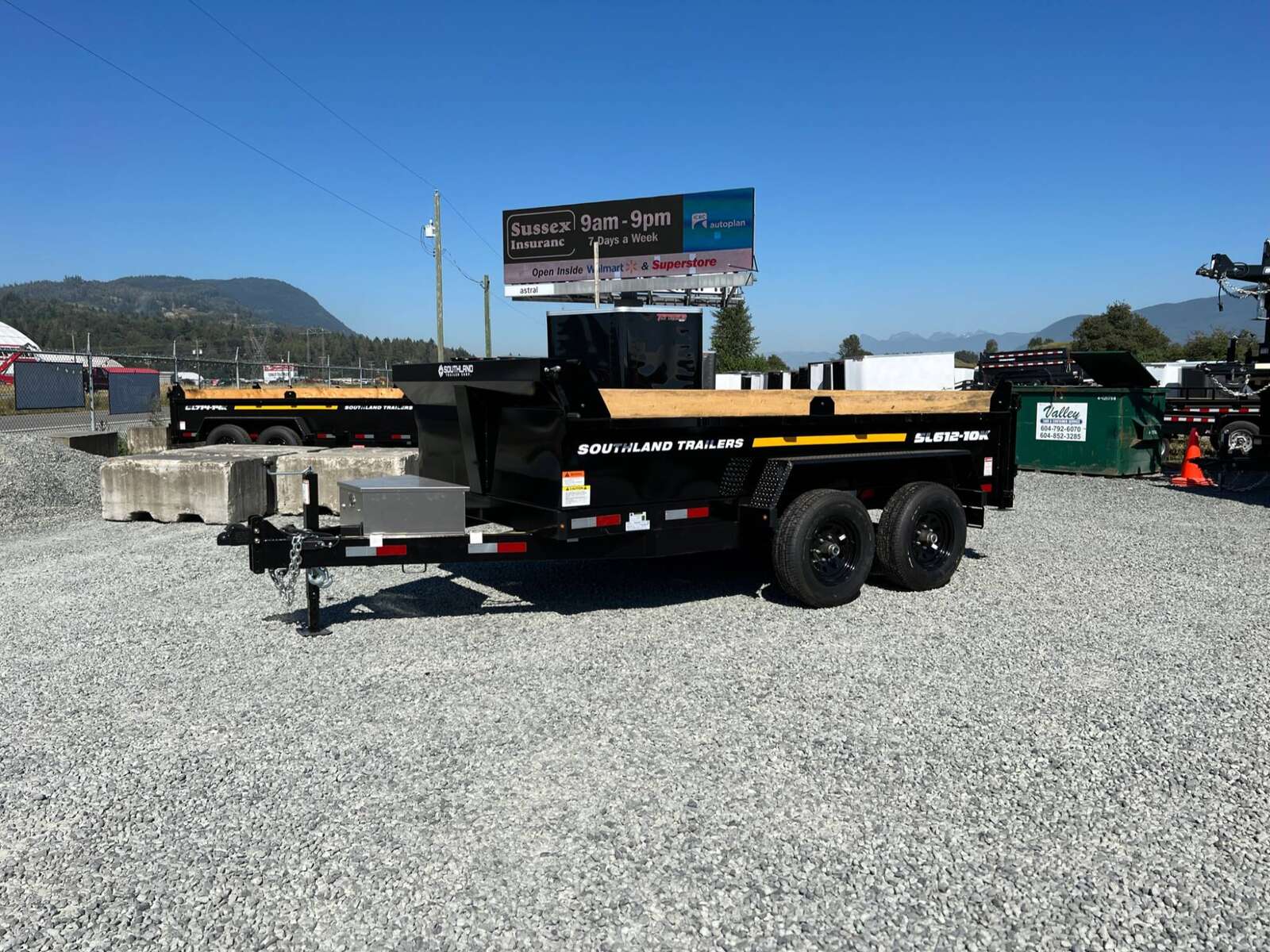 Photo of 2026 Southland 6X12 Dump Trailer 11,400LB GVW with Tarp and Ramps