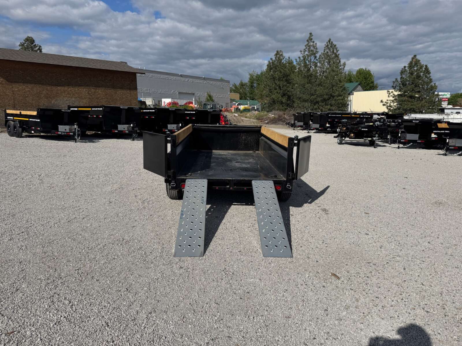 Photo of 2025 Southland 5x10 Dump Trailer 11,464lbs GVW Black w/ Tarp & Ramps