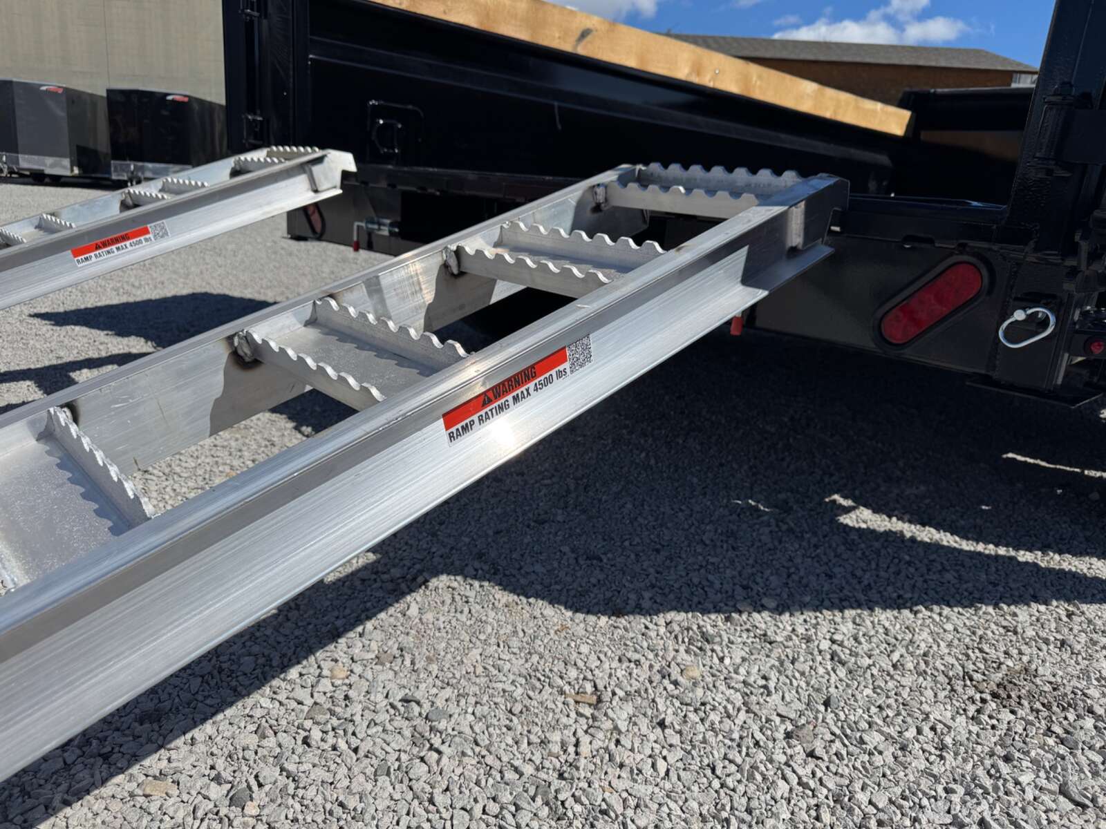 Photo of 2026 Southland Trailers 7x14 Dump Trailer HD 17,000lbs GVW w/ Hydraulic Front Jack & 3/16" Floor (SL714-16KHD)
