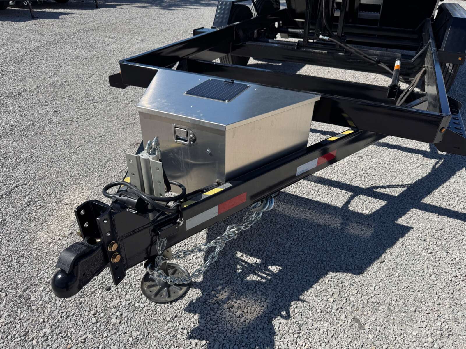 Photo of 2026 Southland Trailers 7x14 Dump Trailer HD 17,000lbs GVW w/ Hydraulic Front Jack & 3/16" Floor (SL714-16KHD)