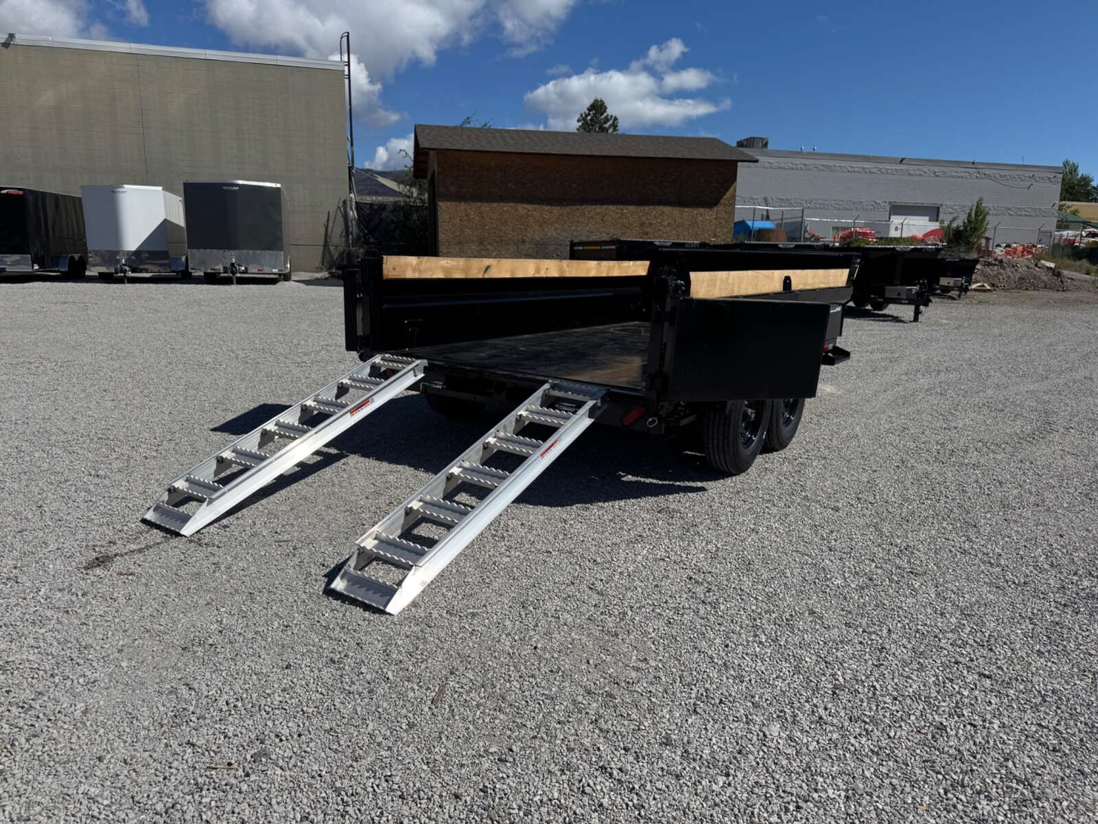 Photo of 2026 Southland Trailers 7x14 Dump Trailer HD 17,000lbs GVW w/ Hydraulic Front Jack & 3/16" Floor (SL714-16KHD)