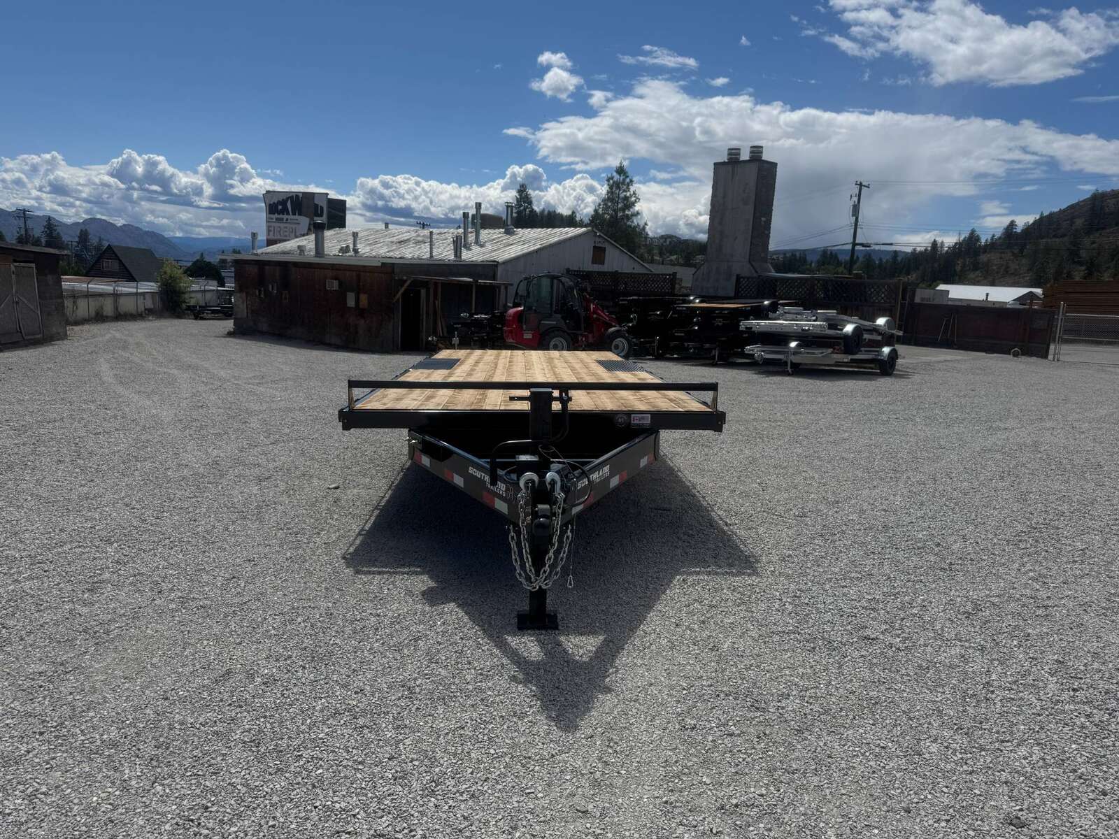 Photo of 2026 Southland Trailer 8x20 Deckover Trailer 15,400lb GVW Flat Deck