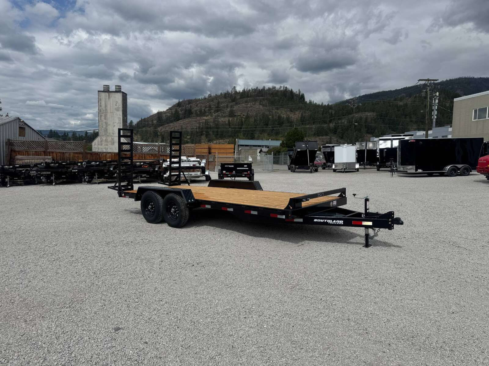 Photo of 2026 Southland 7X18 15,400LB GVW Equipment Flat Deck Trailer w/ Stand Up Ramps