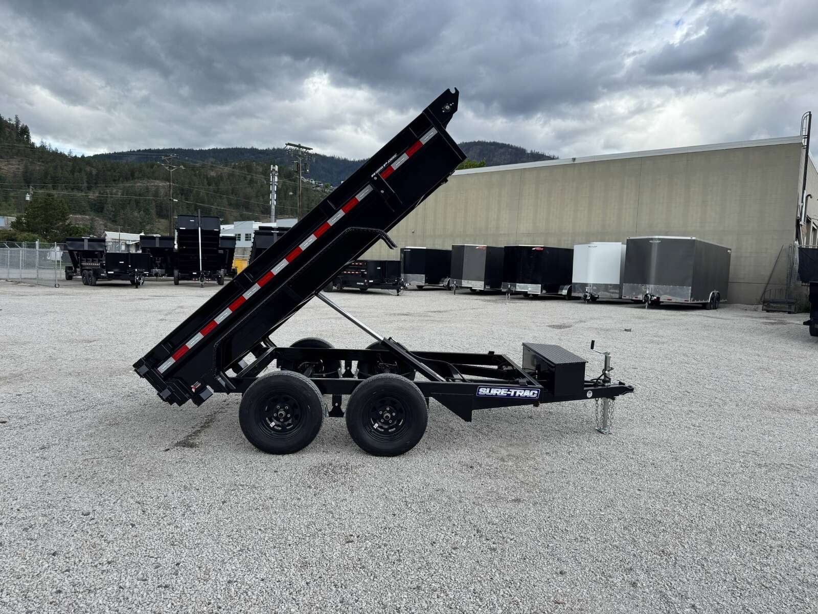 Photo of 2025 Suretrac 5x10 Dump Trailer 7000lb GVW Barn Doors with Tarp