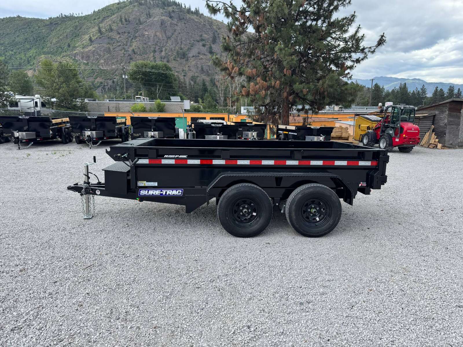 Photo of 2025 Suretrac 5x10 Dump Trailer 7000lb GVW Barn Doors with Tarp