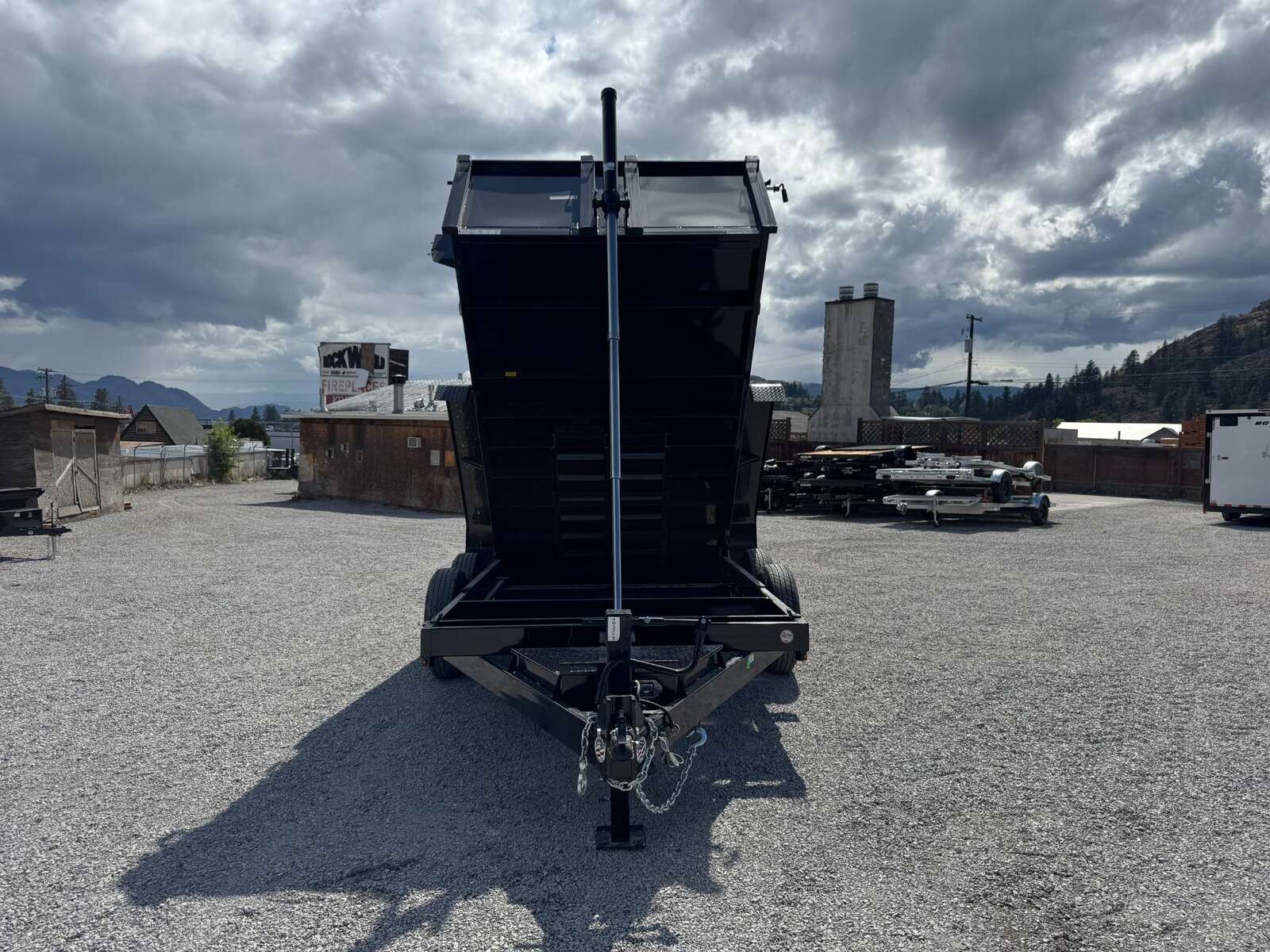 Photo of New Suretrac 7x12 Telescopic Hoist Dump Trailer 15,500lbs GVW w/ Ramps and Tarp