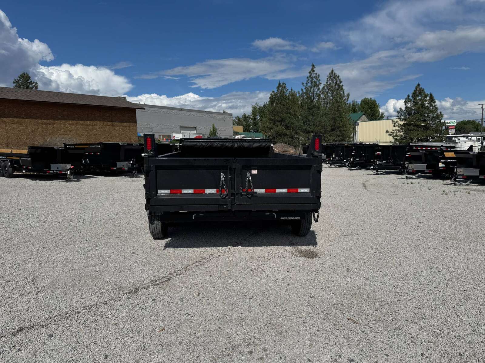 Photo of New Suretrac 7x12 Telescopic Hoist Dump Trailer 15,500lbs GVW w/ Ramps and Tarp