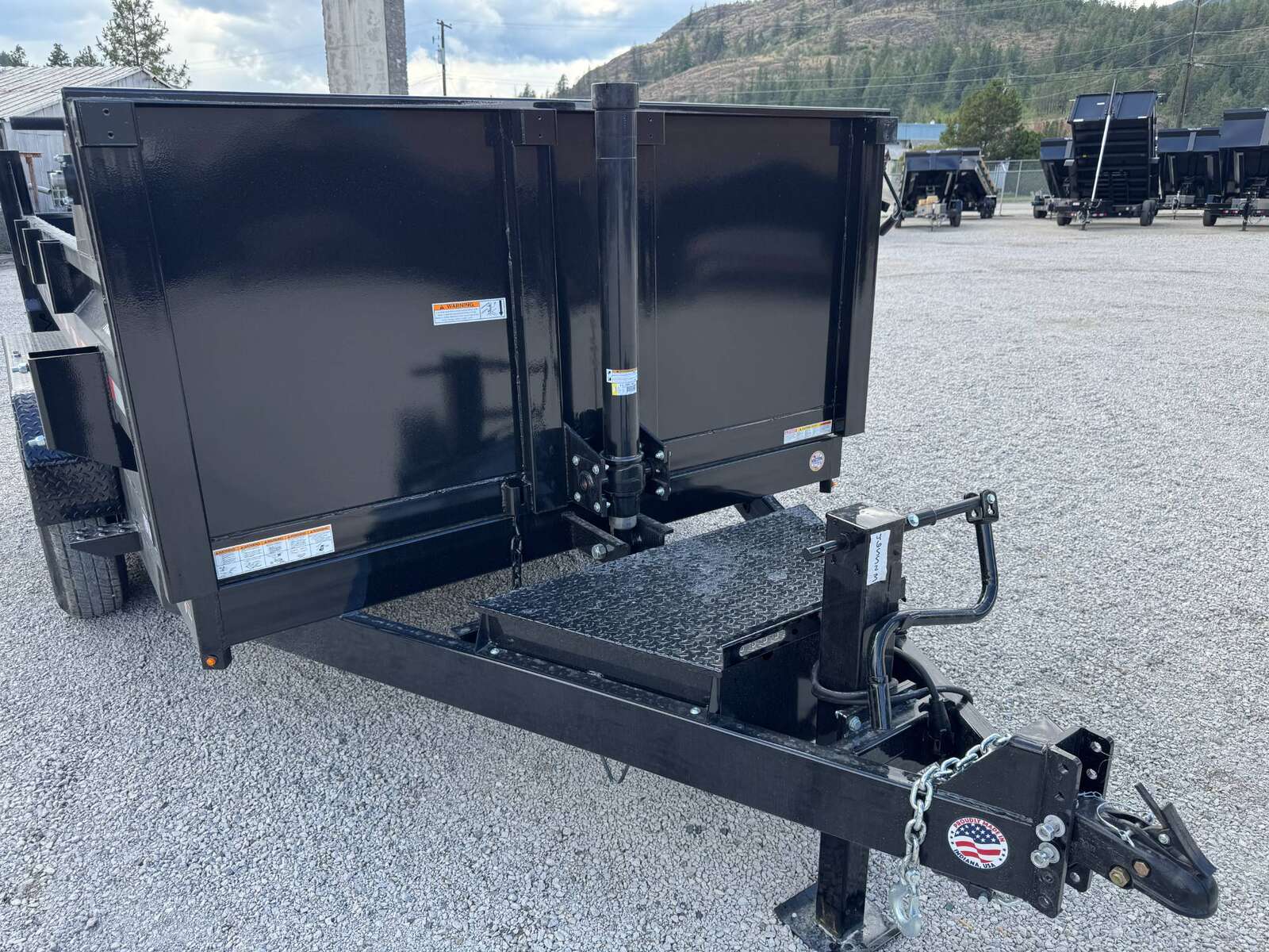 Photo of New Suretrac 7x12 Telescopic Hoist Dump Trailer 15,500lbs GVW w/ Ramps and Tarp