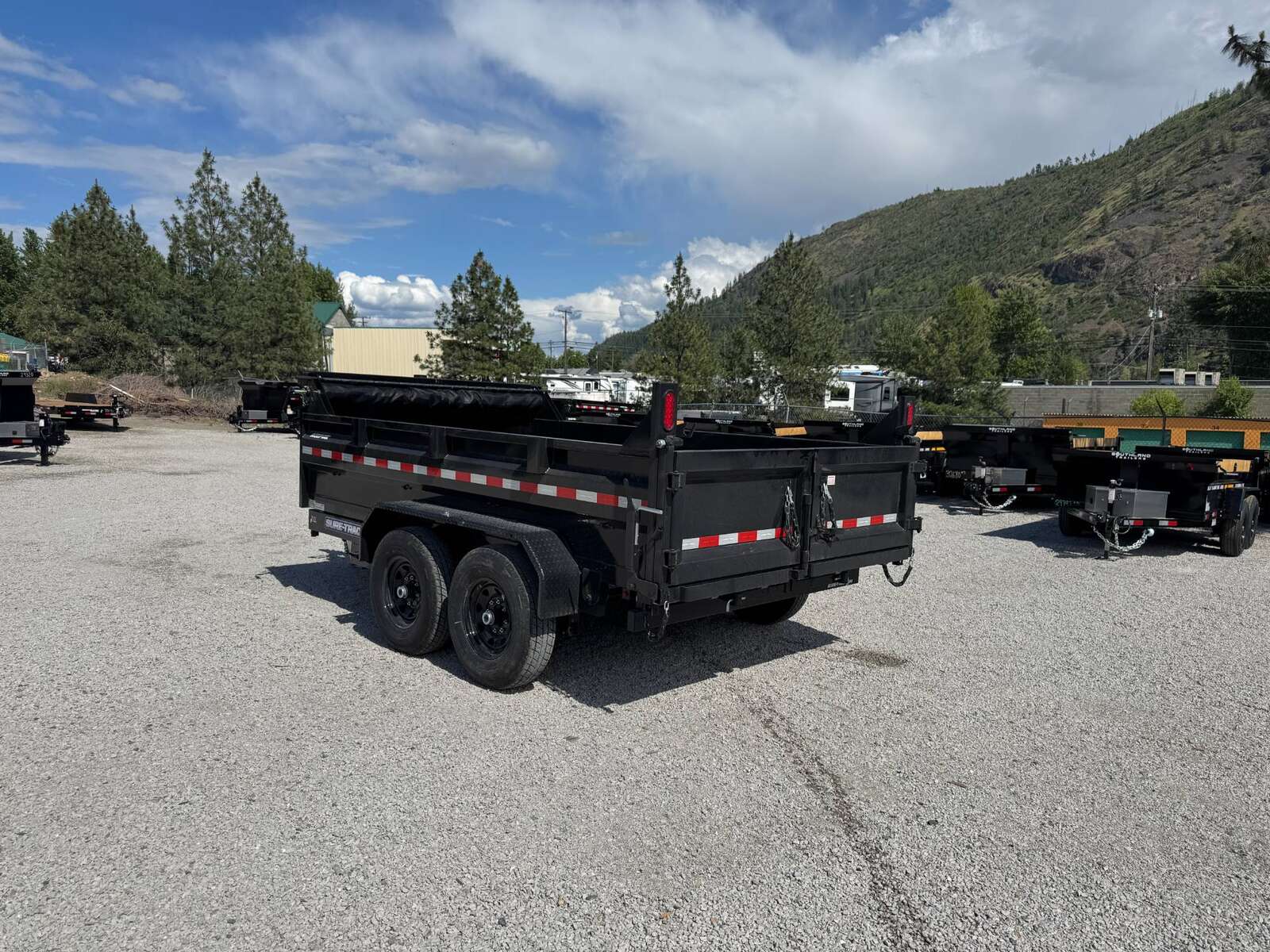Photo of New Suretrac 7x12 Telescopic Hoist Dump Trailer 15,500lbs GVW w/ Ramps and Tarp