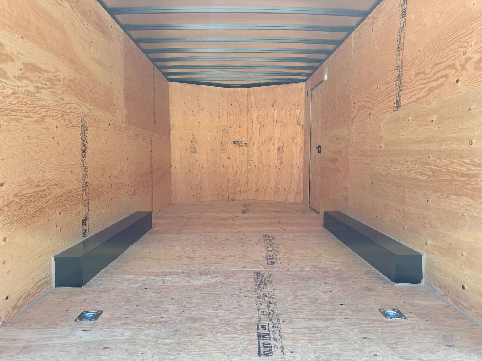 Photo of 2026 Royal Cargo 8.5X16 V NOSE Cargo / Enclosed Trailer Black RAMP DOOR EXTRA HEIGHT 11,400LB GVW