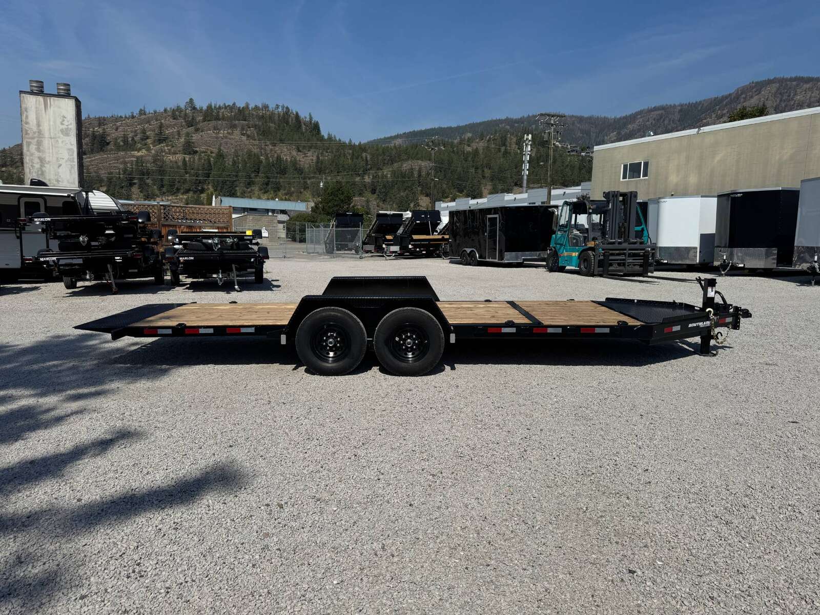 Photo of 2026 Southland Tilt Deck 16+4 Flatdeck Equipment Trailer 15,000lb GVW